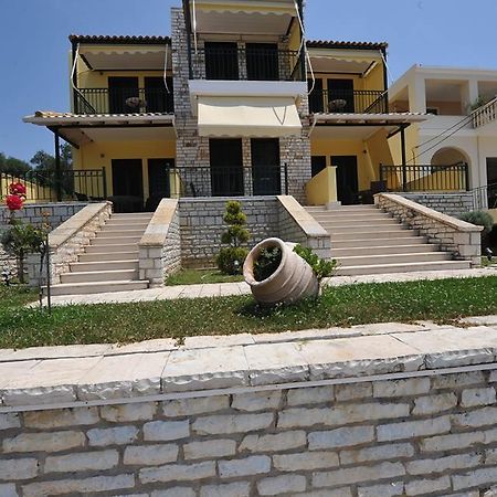 Koronisia Apartments Habitación foto