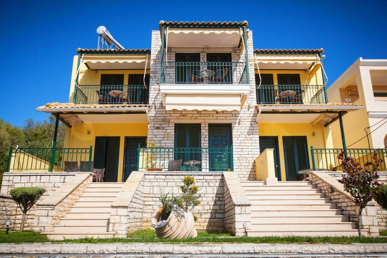 Koronisia Apartments Exterior foto